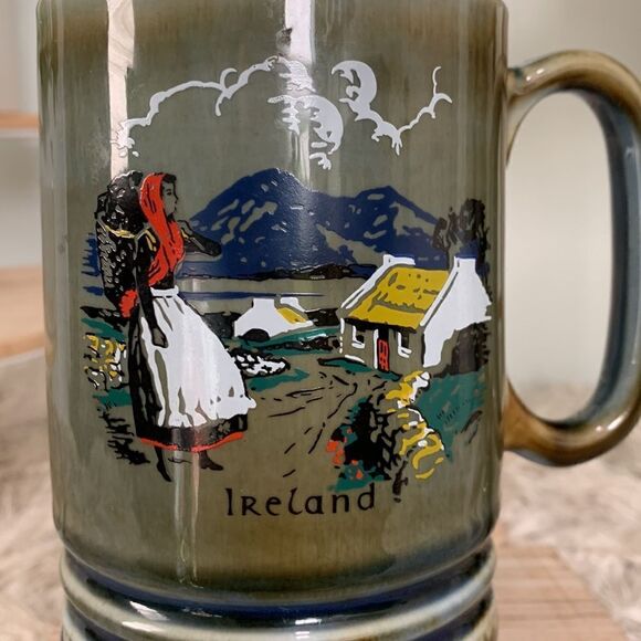 Ireland Reuge Vintage Musical Souvenir Mug Plays “My Wild Irish Rose” - Picture 3 of 14